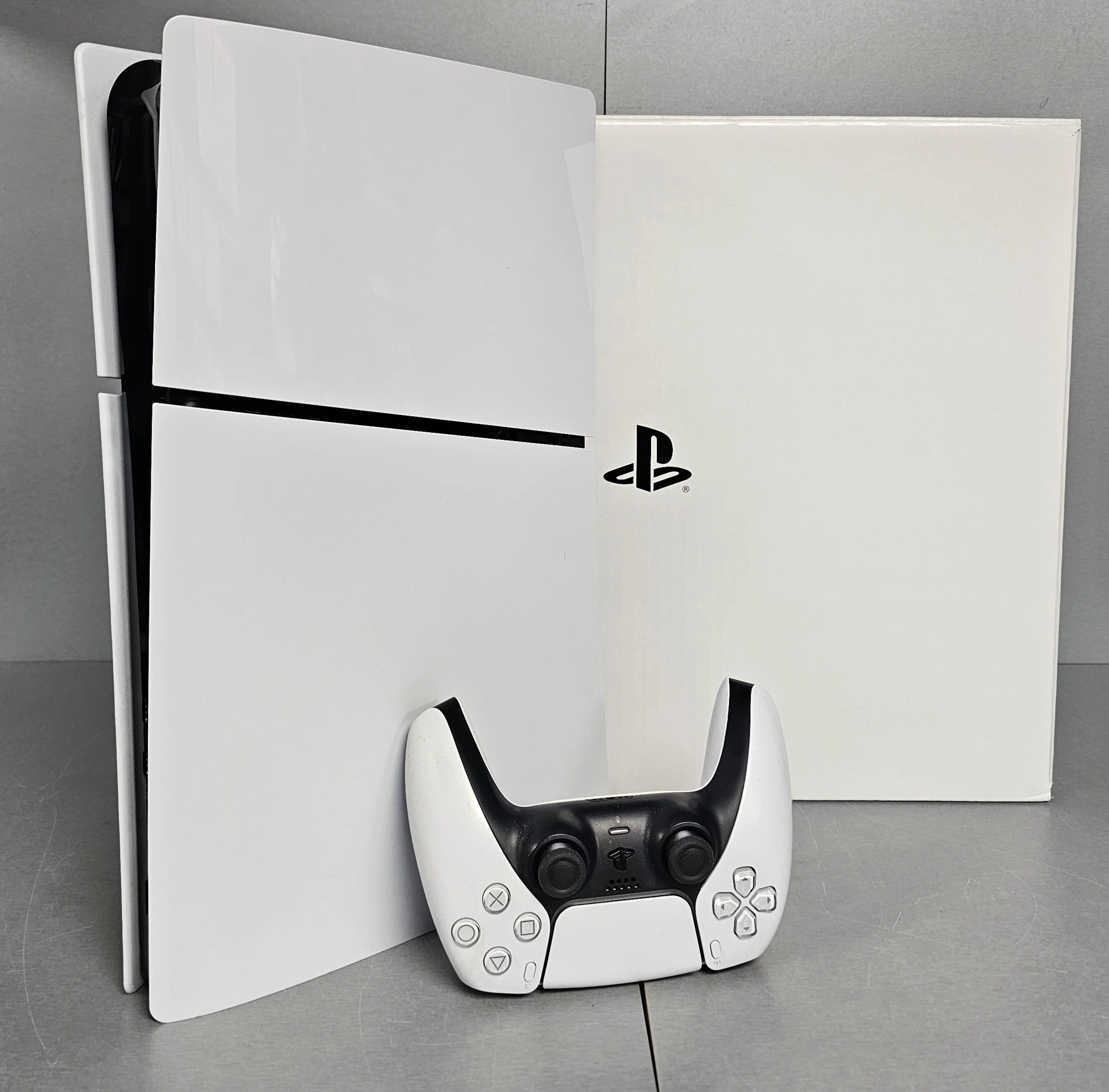 SONY Playstation 5 Slim Digital Edition Console, 1TB, White, Boxed - Image 2