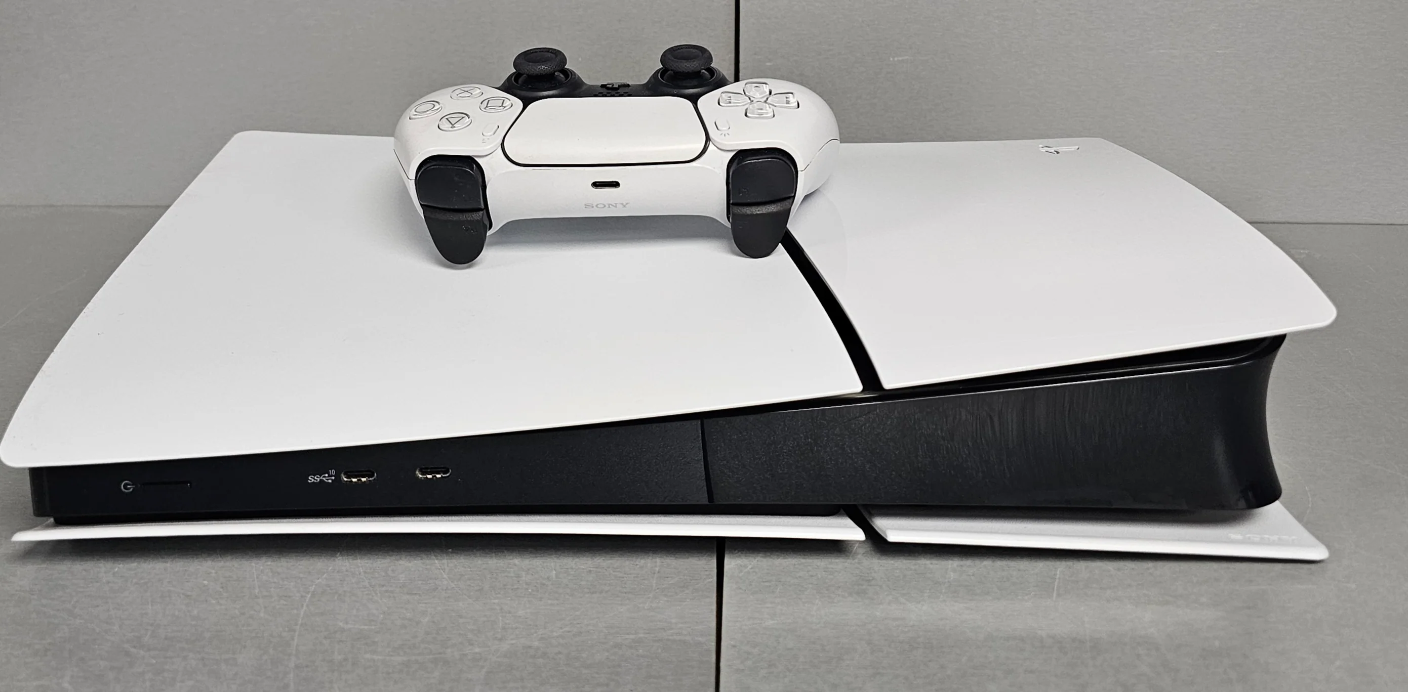 SONY Playstation 5 Slim Digital Edition Console, 1TB, White, Boxed - Image 5