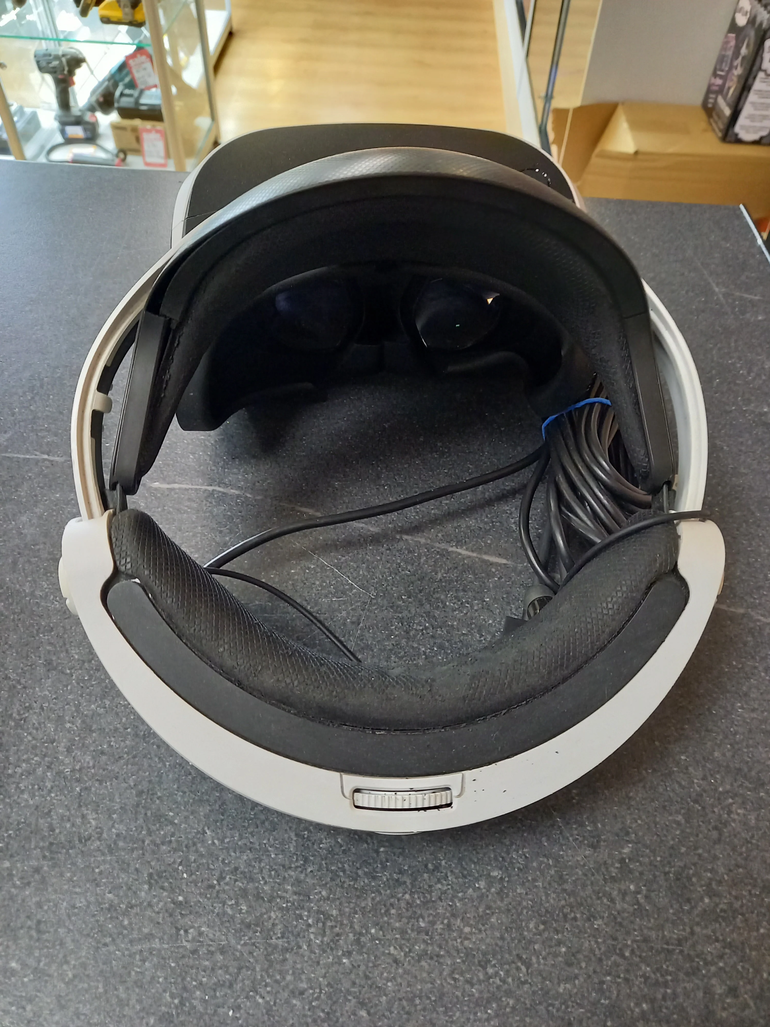 Sony Playstation VR - Headset - Image 3