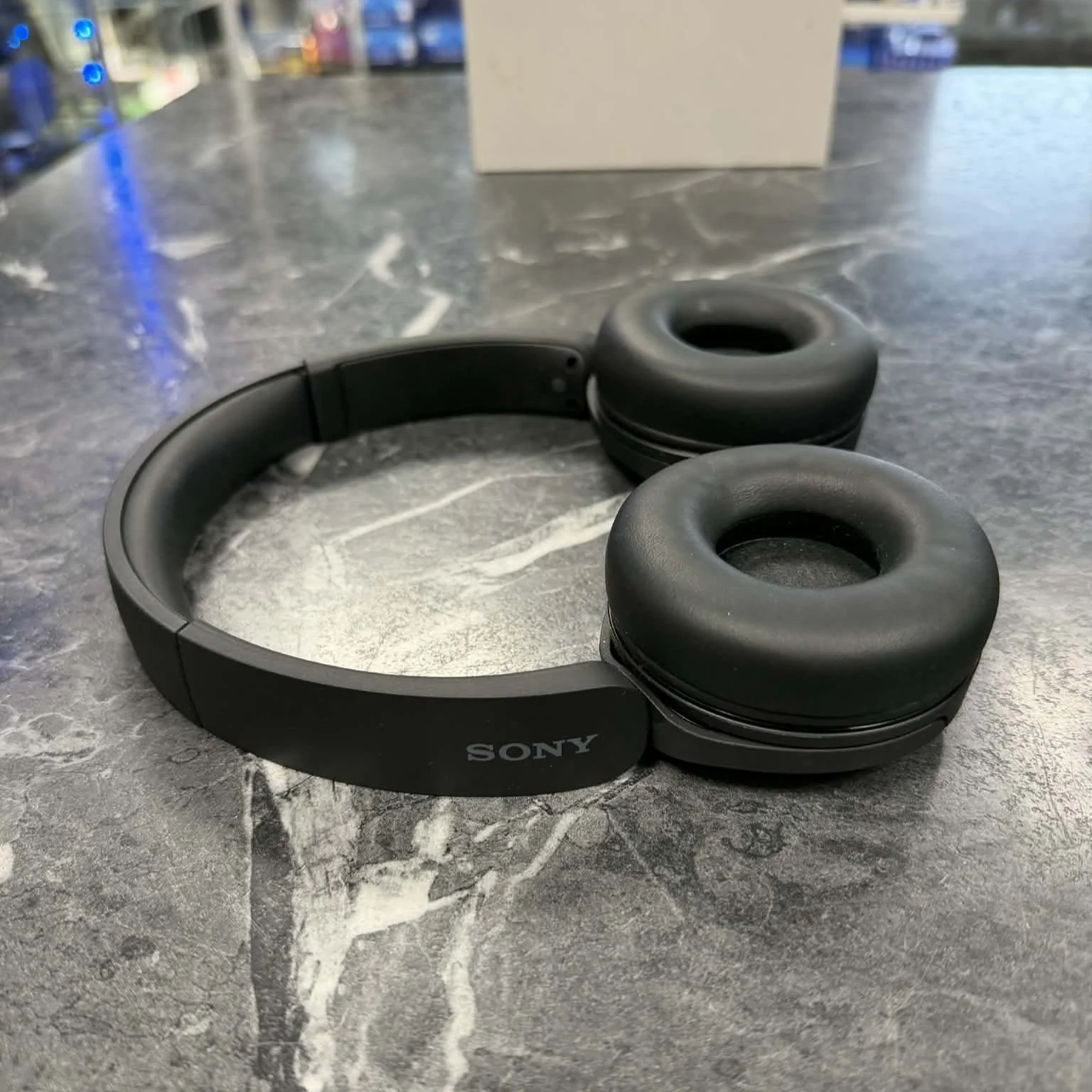 SONY WH-CH520 Wireless Headphones Bluetooth Black - Image 3