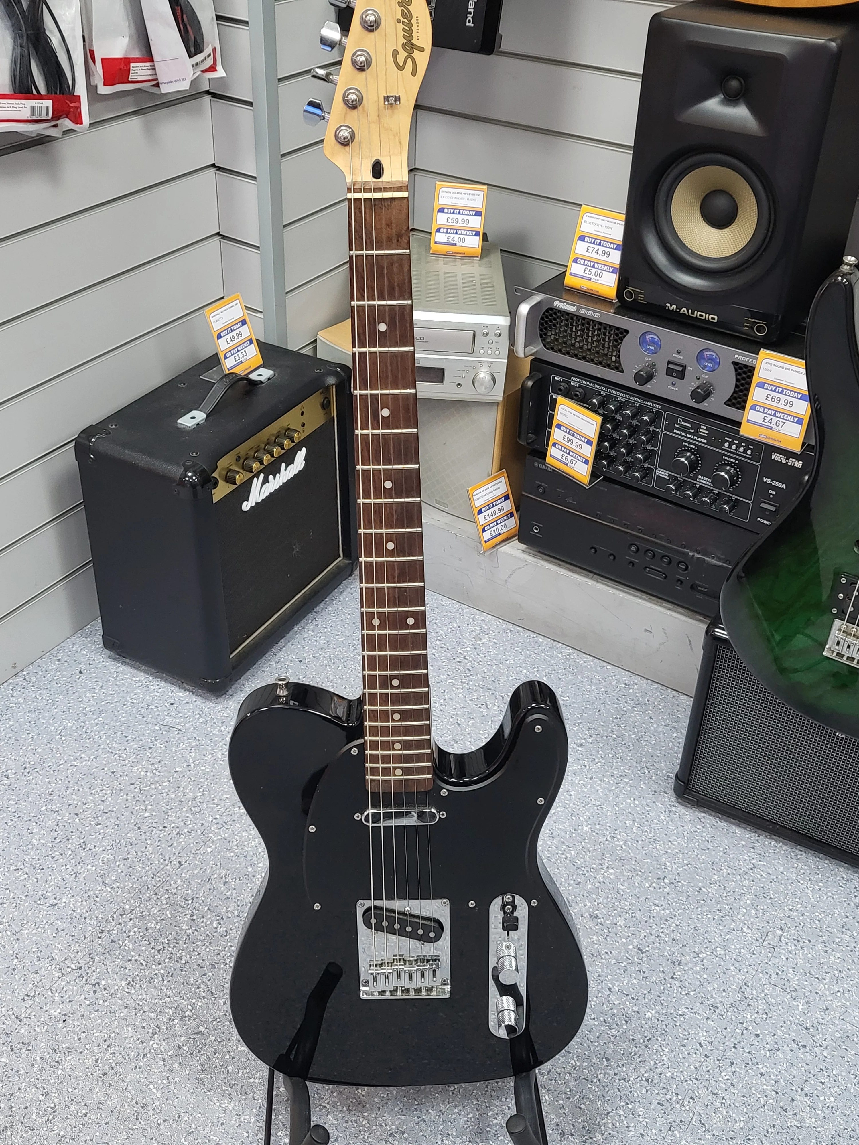 Squier by Fender Deluxe Telecaster - Piano Black - Preowned