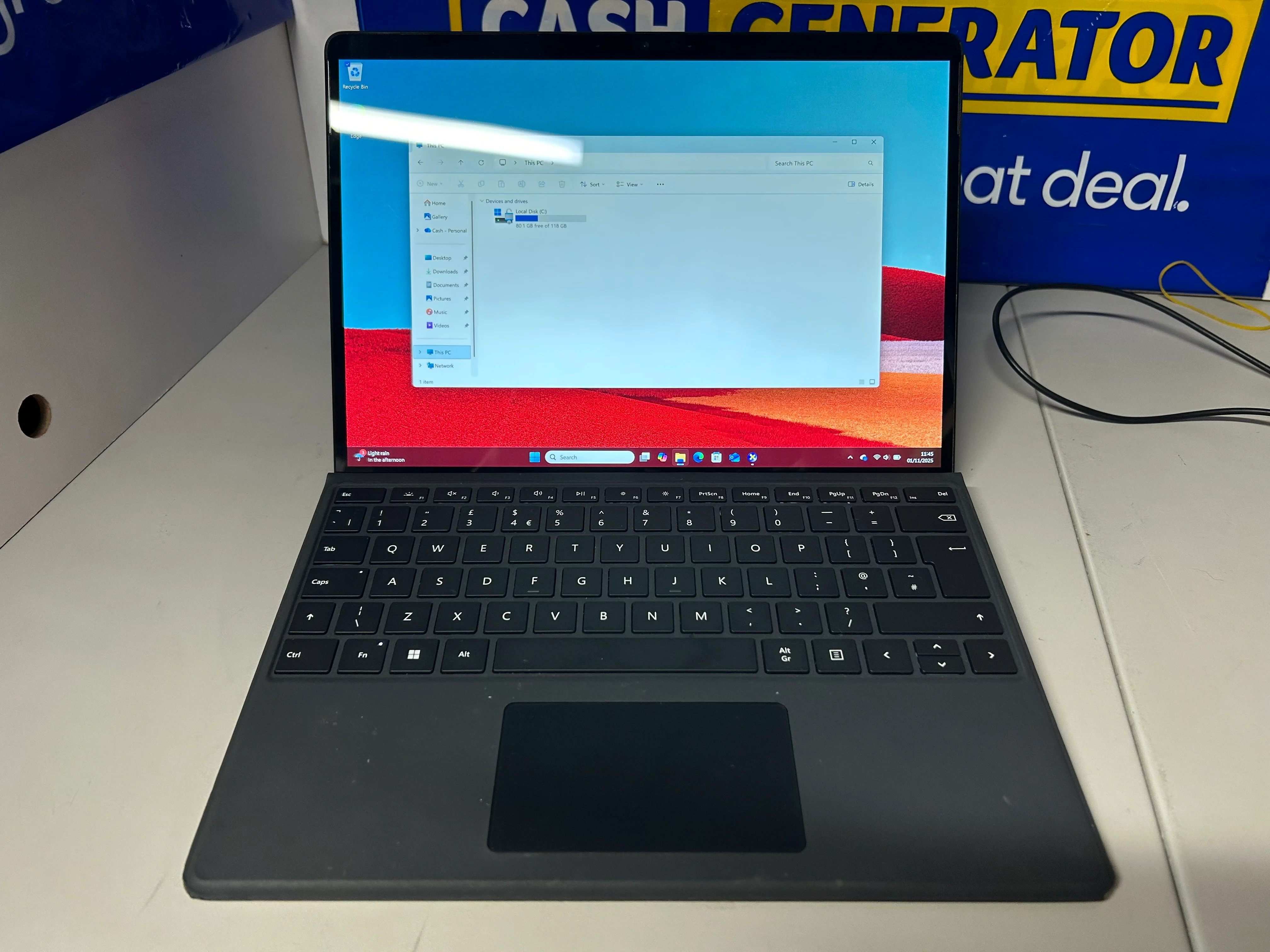 Surface Pro X Black 128GB 8GB (SQ1), WiFi B + Pro Keyboard - Image 2