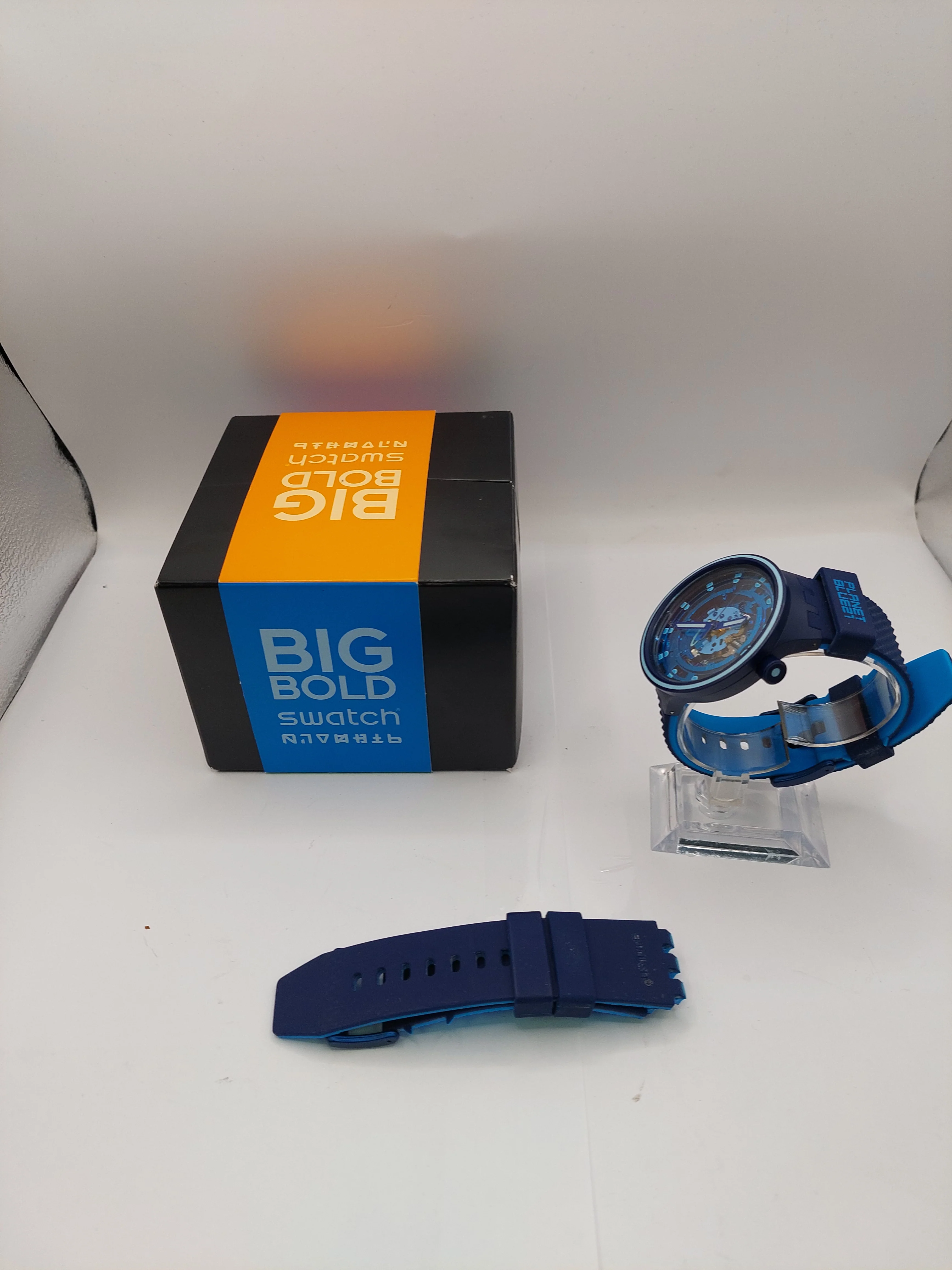 Swatch SR1130SW Blue Quartz Watch Boxed - Image 2