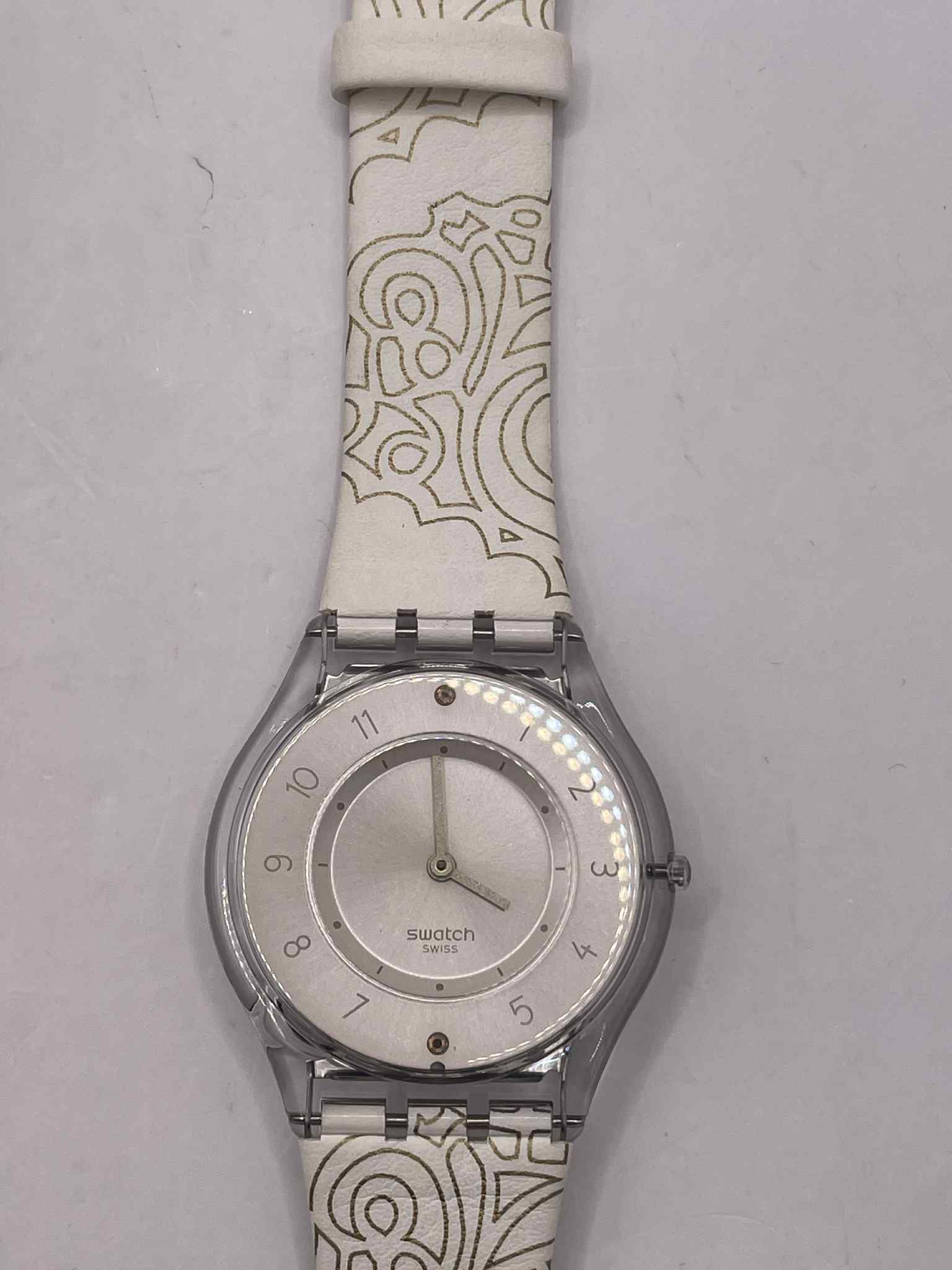 Swatch watch - Image 3