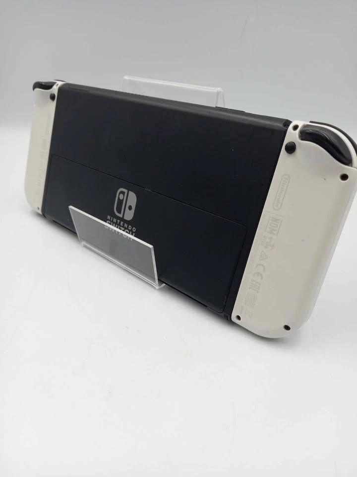 Switch Console, 64GB OLED + White Joy-Con Boxed - Image 4