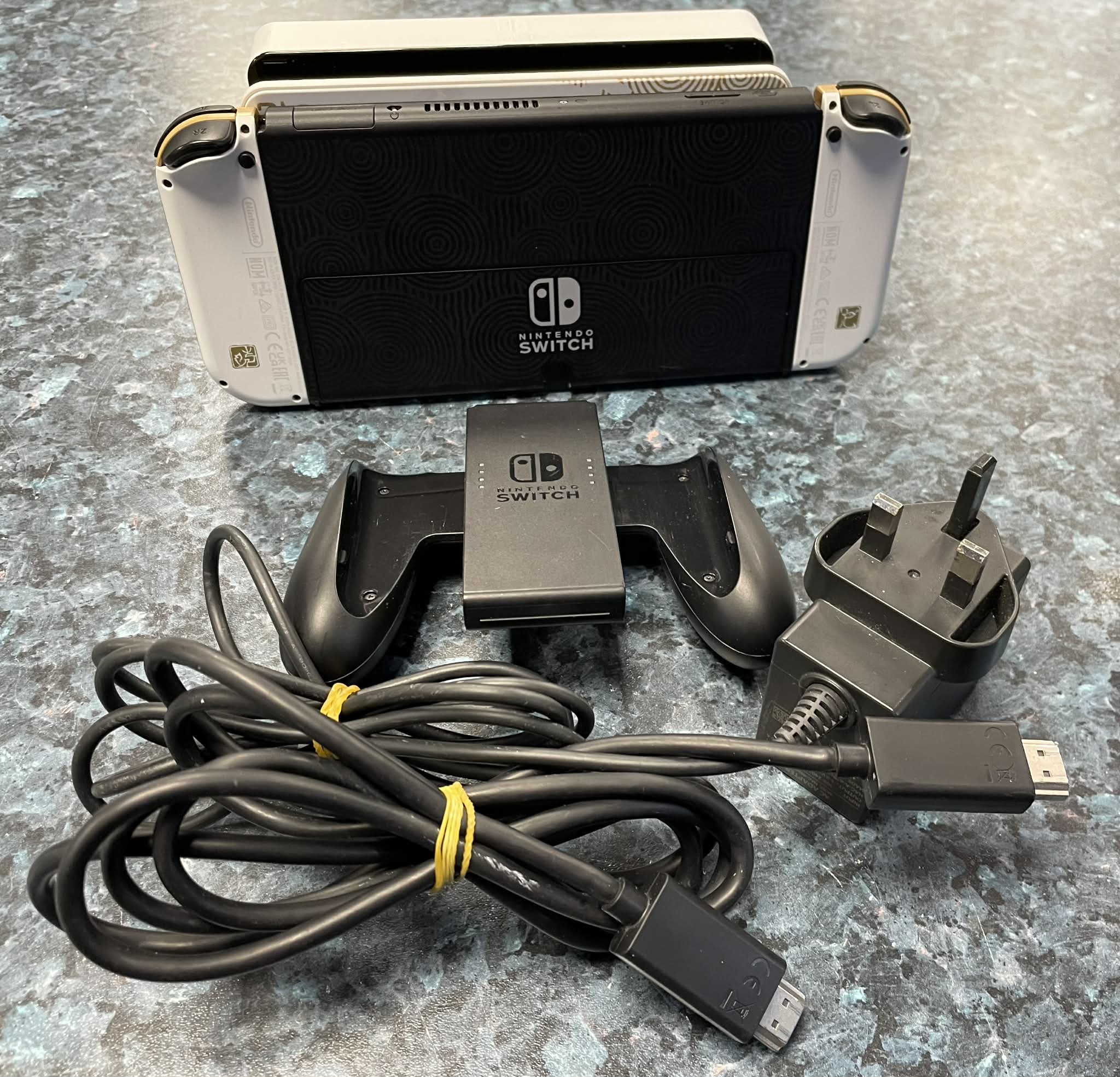 SWITCH OLED ZILDA - Image 3