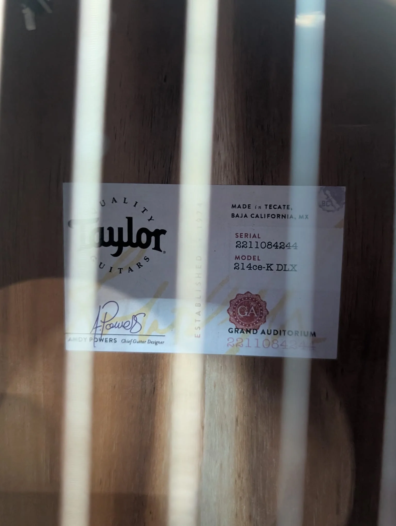 Taylor 214CE-K DLX Grand Auditorium Electro Acoustic Guitar - Image 4