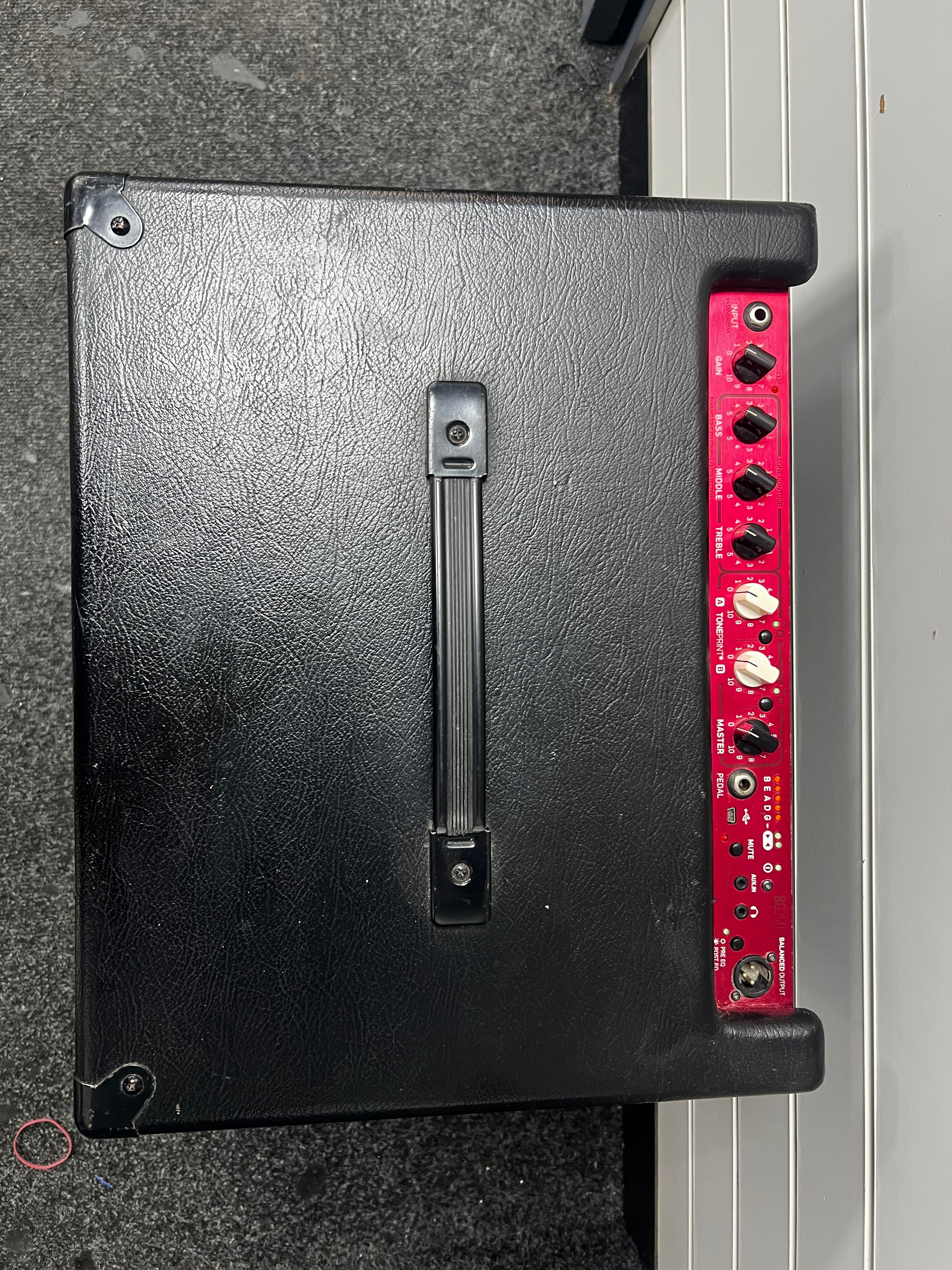 TC Electronics BG-250 112 Bass Amp - Image 3