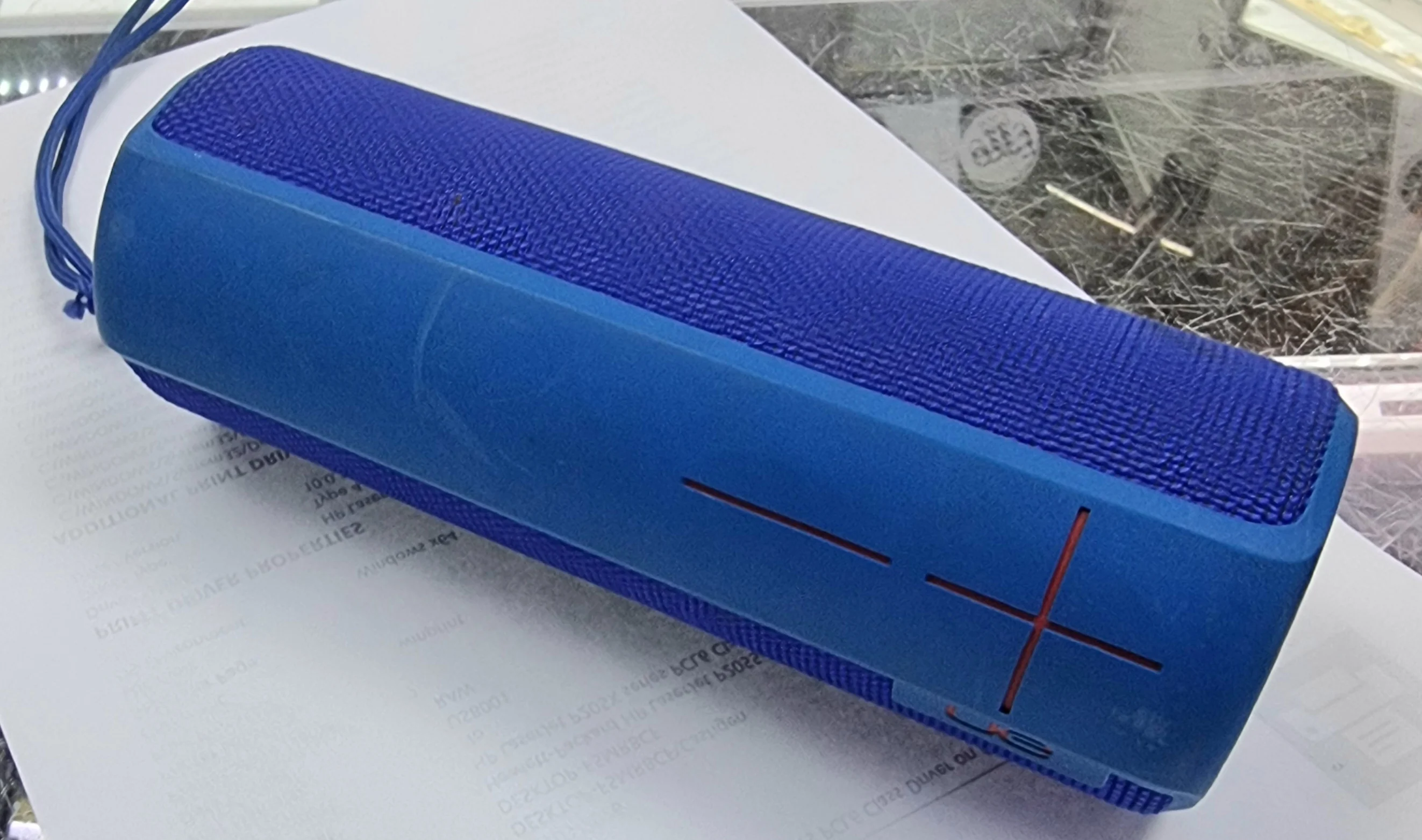 Ultimate Ears BOOM 2 Wireless/Bluetooth Speaker - Image 2