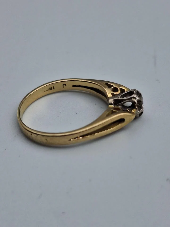 Vintage 18ct Yellow Gold CZ Solitaire Engagement Ring - Size O - 3.39 Grams - Image 2