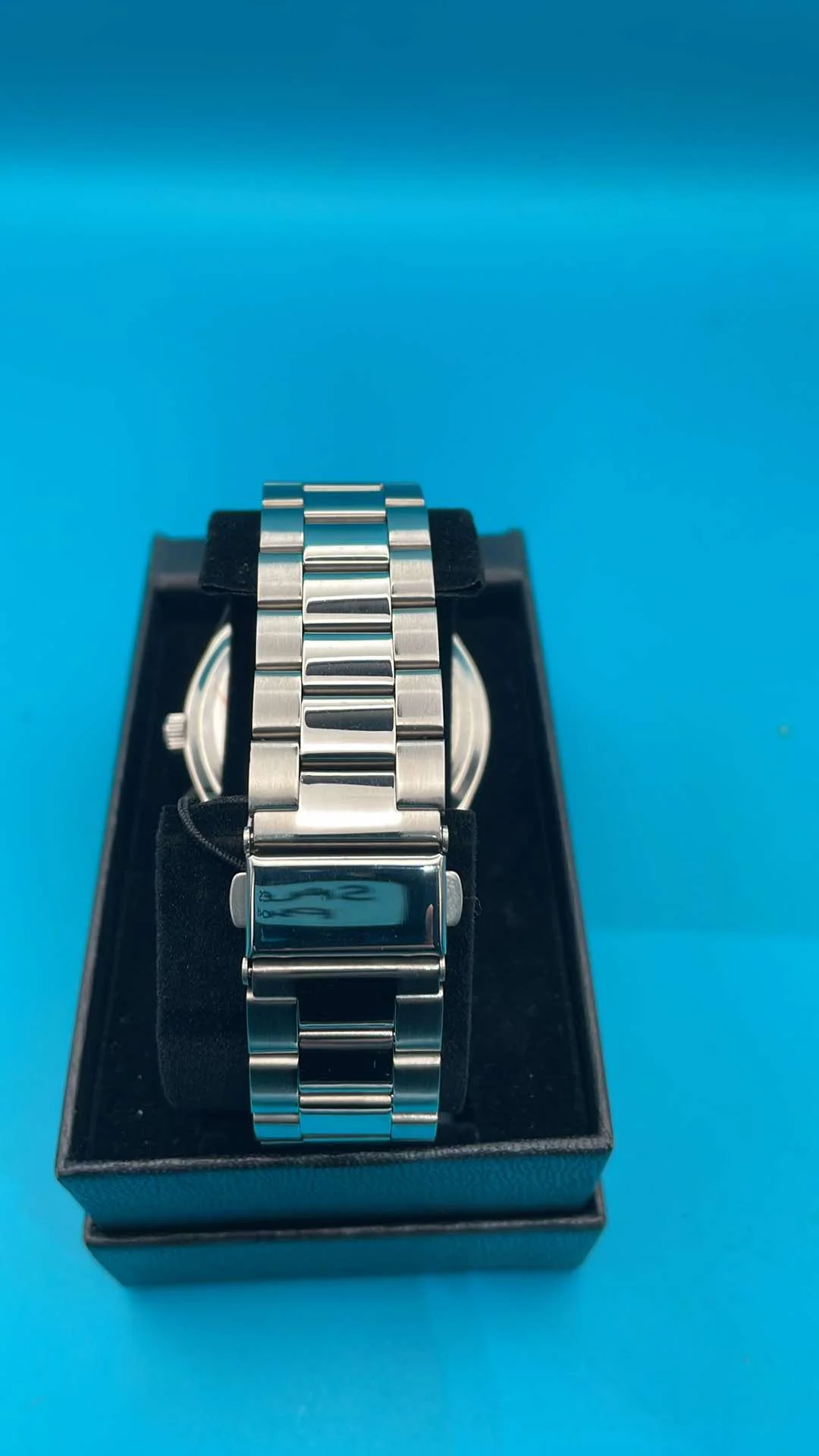 Watch - Image 2