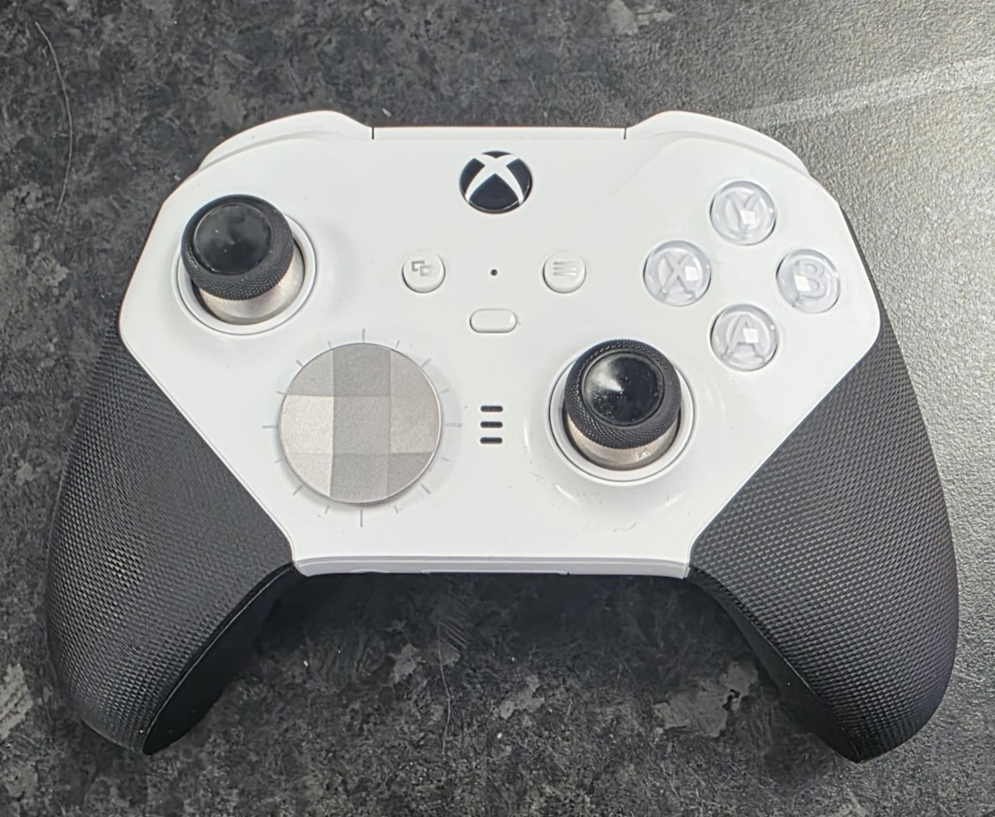 Xbox Elite Series 2 controller White Boxed - Image 3