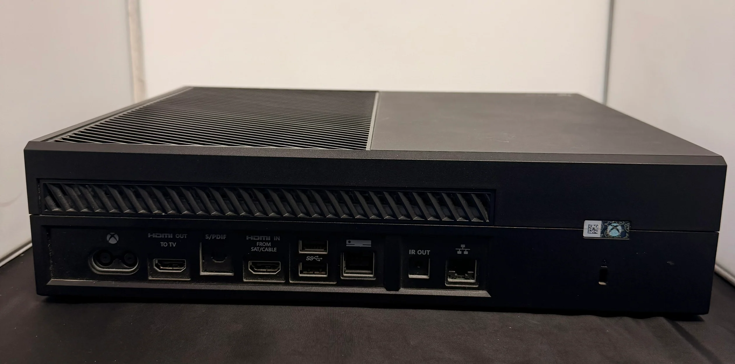 Xbox One 500GB Console - Image 3
