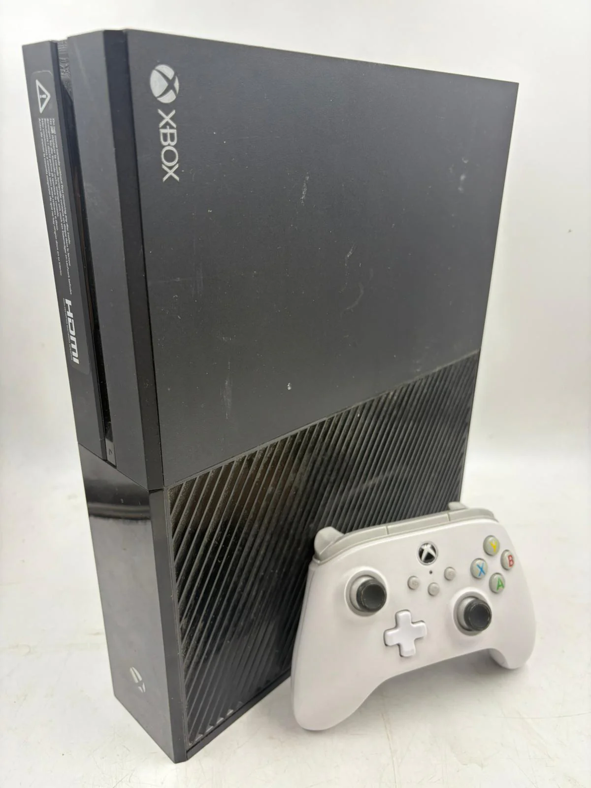 Xbox One 500GB Console, black, third party wired controller - Image 3