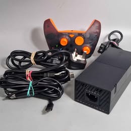 Xbox One Console, 500GB, Black, 3RD PARTY WIRED CPONTROLLER - Image 4