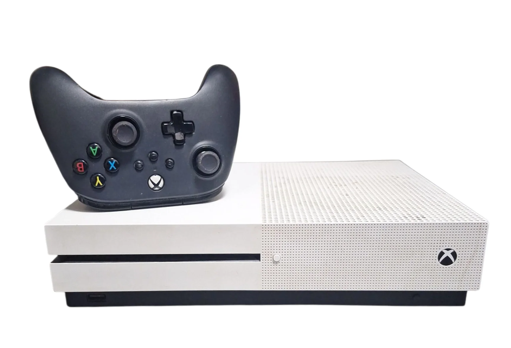 Xbox One S - 500GB - Wired Controller - Image 2