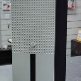 Xbox One S Console - 500GB - White - No Pad - Image 2