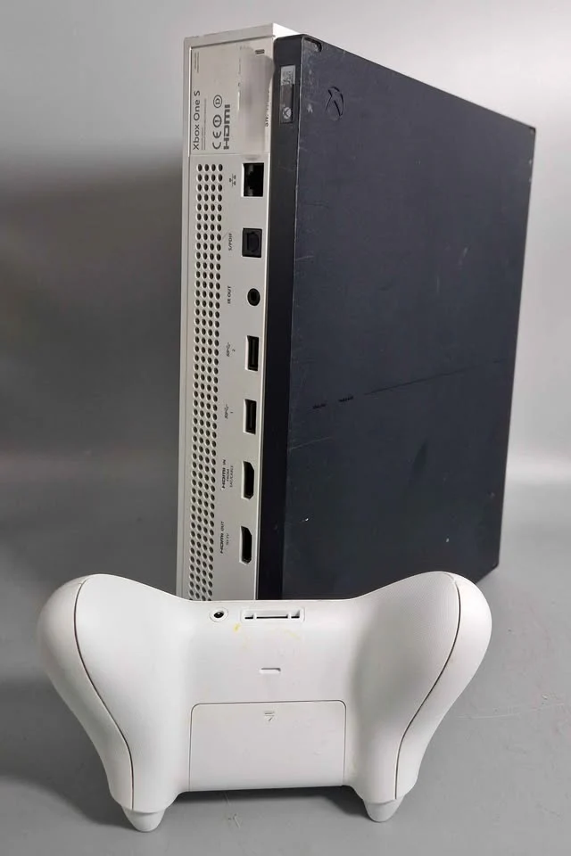 Xbox One S Console, 500GB, White, Unboxed - Image 2