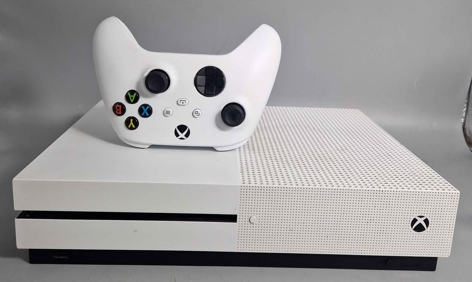 Xbox One S Console, 500GB, White, Unboxed - Image 3
