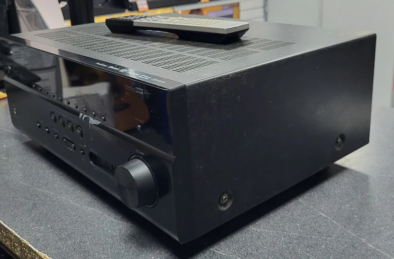 Yamaha RX-V679 AV Receiver - With Remote - Image 3
