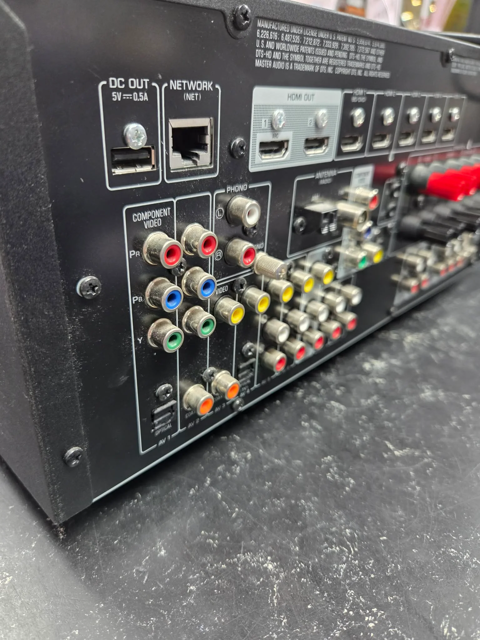 Yamaha RX-V773 AV Receiver With Remote . - Image 3