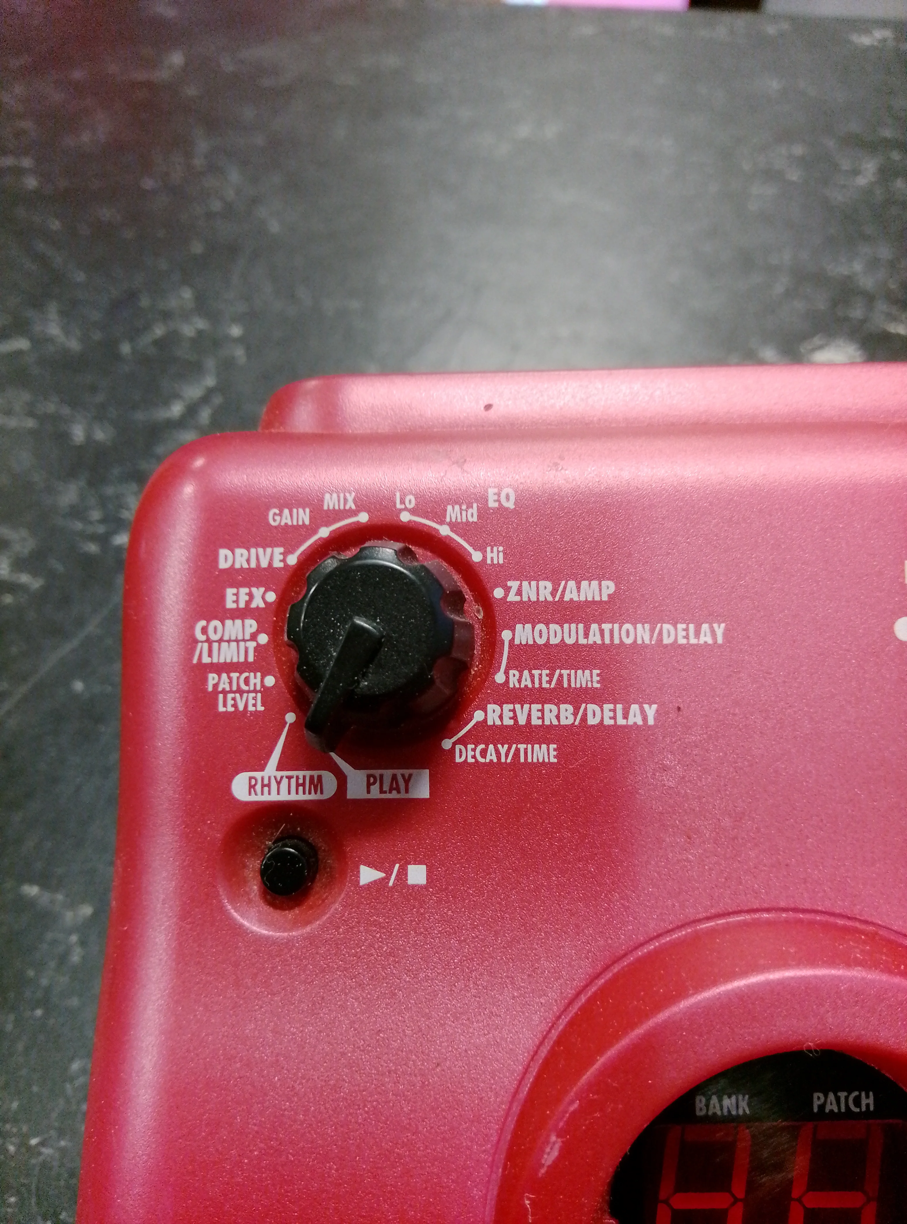 Zoom B1 Bass Multi Effects Pedal - Image 2